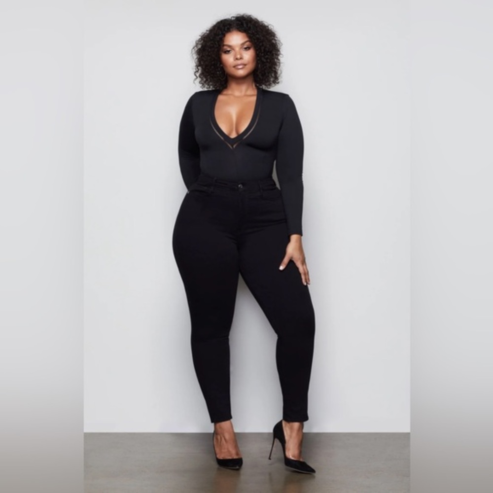 Good American black jeans style GAGL001 size 24